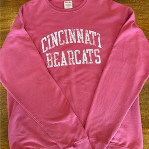 University of Cincinnati unisex Crewneck Sweatshirt. Light red color. Large